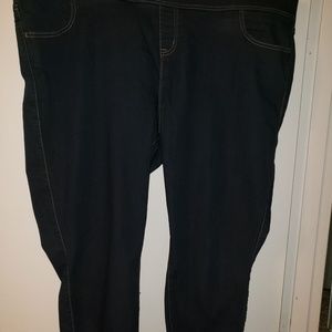 Plus size 28w Torrid tummy skinny Jeans/ankle/jegg